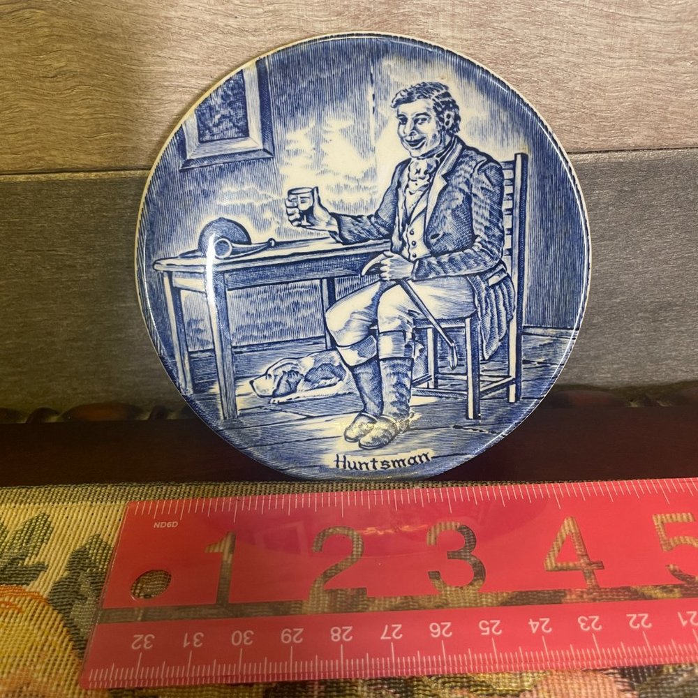 Vintage Enoch Wedgwood Character Collectable Plate 4" Huntsman Trinket (CG)